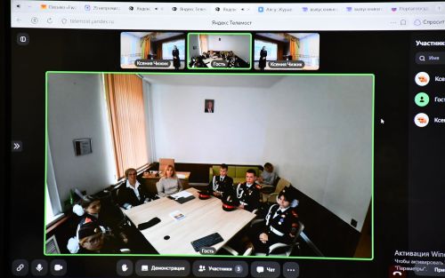В елабужской школе открыли стелу «Свеча» в память о погибших на СВО выпускниках