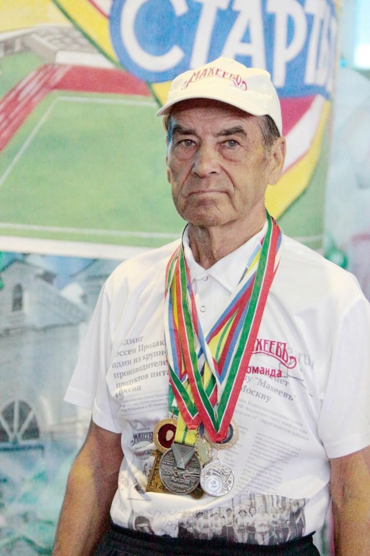 Известному елабужскому спортсмену 75 лет
