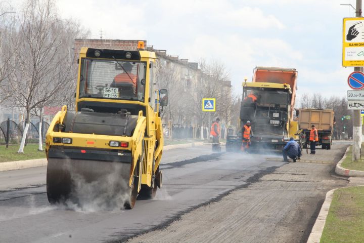 В Елабуге стартовал ремонт дорог