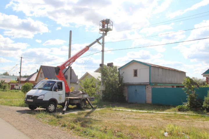 В Елабуге завершаются работы по переносу высоковольтной линии по улице Пригородная