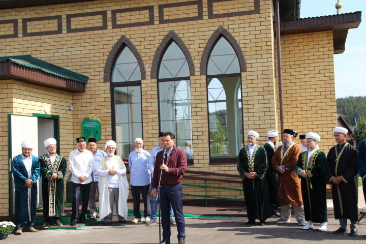 В Елабужском районе открылась мечеть