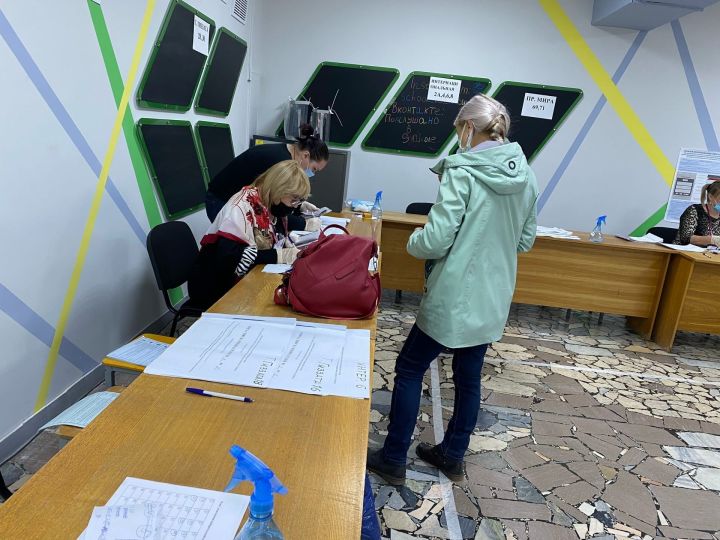 В Елабуге проходит второй день голосования на выборах в Госудуму