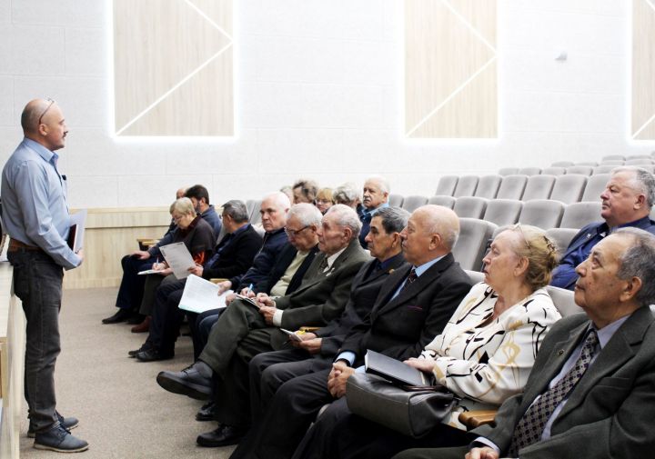 В Елабуге состоялось расширенное заседание президиума Совета ветеранов Елабужского района