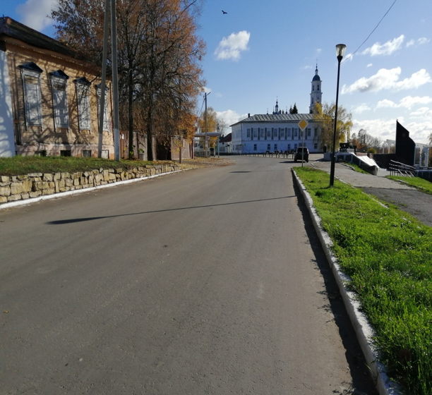 Более 12 км новых дорог и 5 км тротуаров: в Елабужском районе подвели итоги дорожных работ