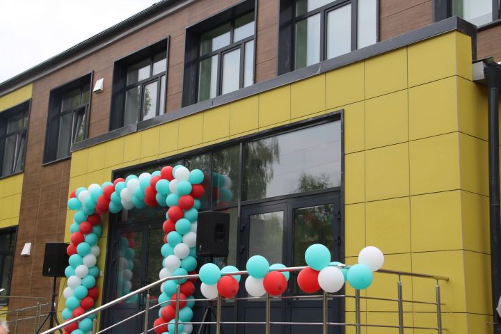 В Елабуге после капитального ремонта открыли молодежный центр «Барс»