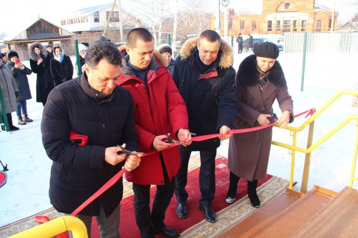 В Елабужском районе открыли новое здание фельдшерско-акушерского пункта