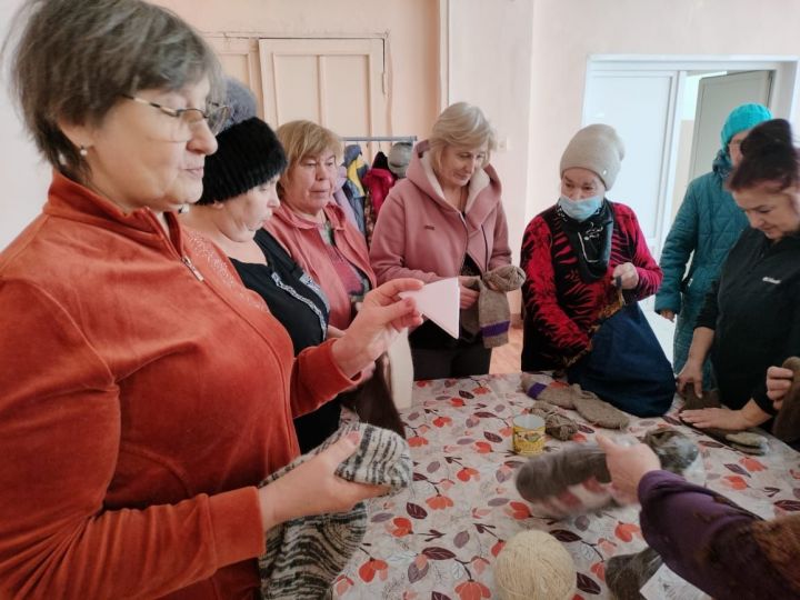 В Елабуге продолжается сбор гуманитарной помощи: список необходимых вещей