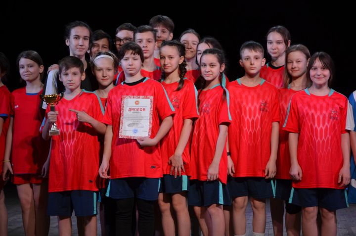 Елабужская школа №8 одержала победу в республиканском этапе игр школьных спортивных клубов