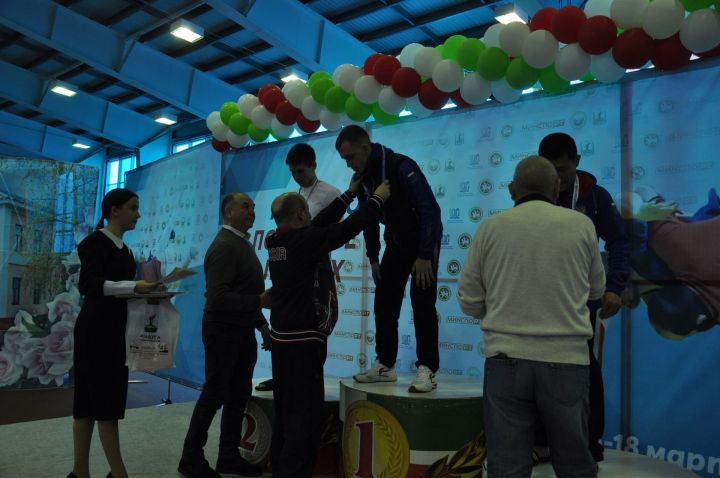 Татарстан победил: в Елабуге завершился Кубок России по борьбе на поясах