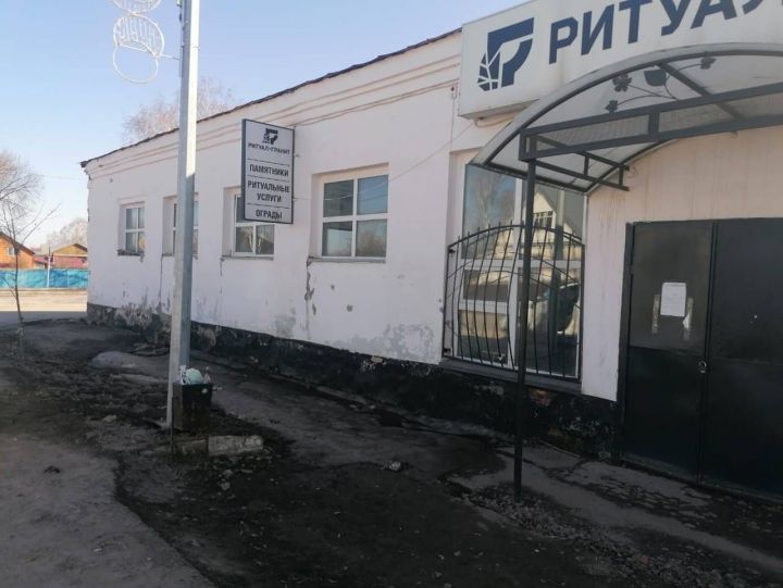 Не все елабужские коллективы вышли на субботник