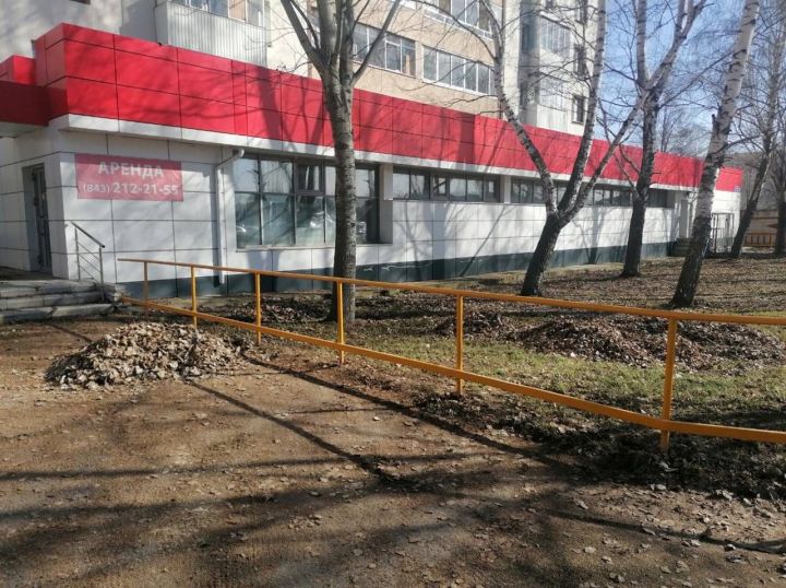 Не все елабужские коллективы вышли на субботник