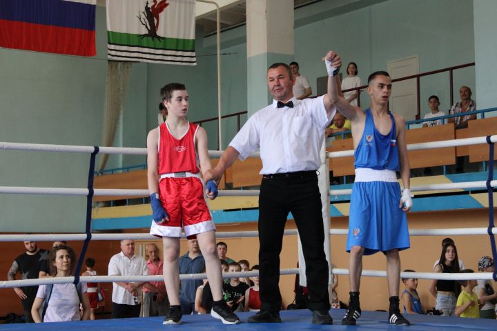 В Елабуге прошел турнир по боксу памяти Марселя Мухутдинова, погибшего в зоне СВО