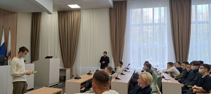 В Елабуге прошел тренинг для начинающих предпринимателей и самозанятых