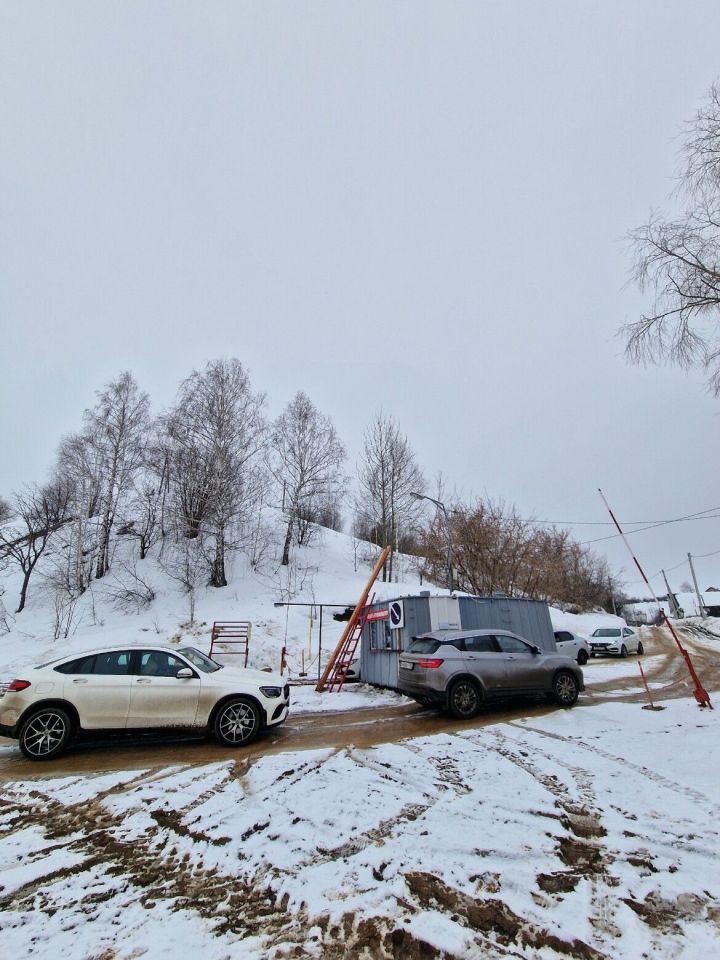 В Елабужском районе закрыли ледовую переправу через Каму