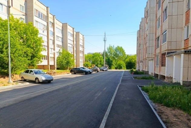 «Наш двор» в Елабуге: в 11 дворах дорожные работы завершены на 95 процентов