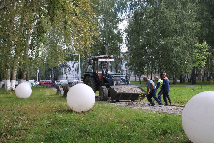 В парке «Чебурашка» проведены работы по асфальтированию дорожек