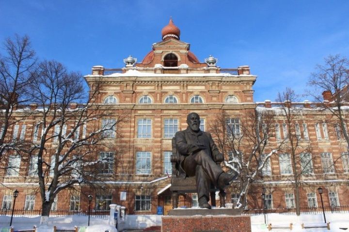 Стало известно, кто возглавил Елабужский институт КФУ