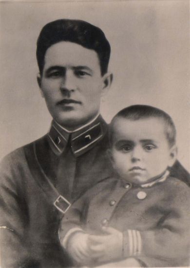 Улицы Елабуги, названные именами защитников Отечества: Гимазетдин Вазетдинов