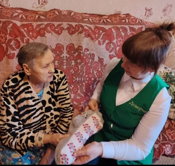 В Елабуге проходят акции поддержки для одиноких пожилых людей