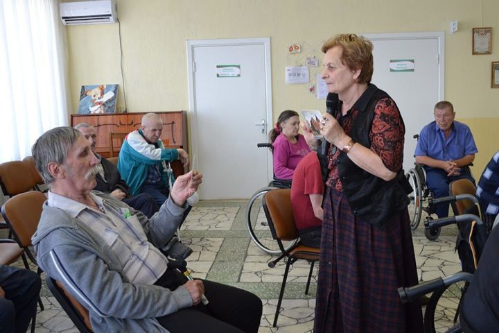 «Образовательный волонтер»: Фрида Шакирова в 77 лет дарит знания тем, кому труднее