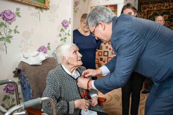 История Людмилы Цыпленковой: от почтальона в войну до труженицы тыла с медалью