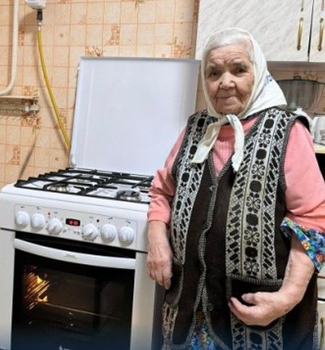В Елабуге ветеранам подарили бытовую технику и установили септики