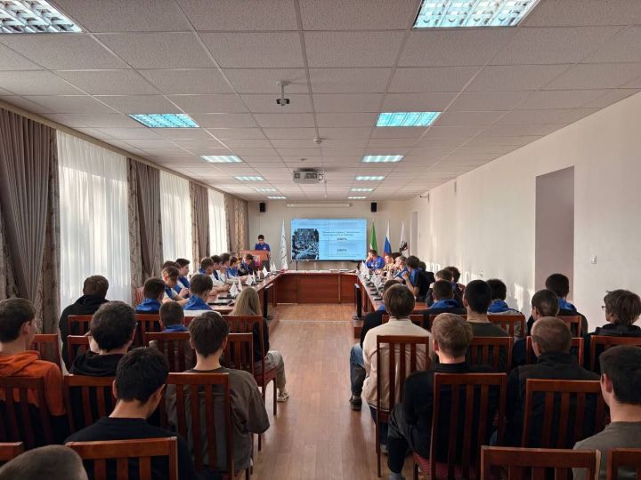 В Елабужском политехническом колледже обсудили семьи в годы войны