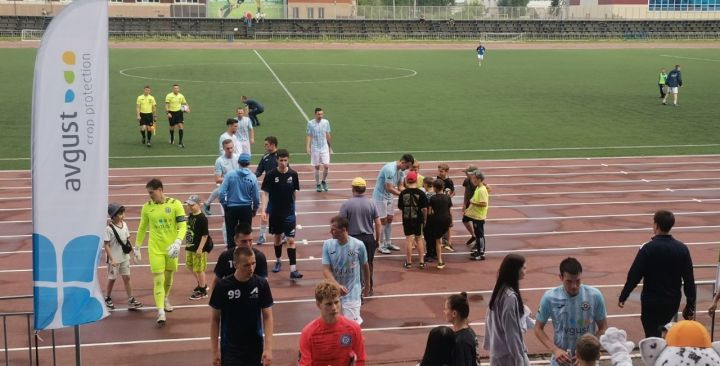 «Алабуга» продолжает победное шествие в Чемпионате РТ по футболу