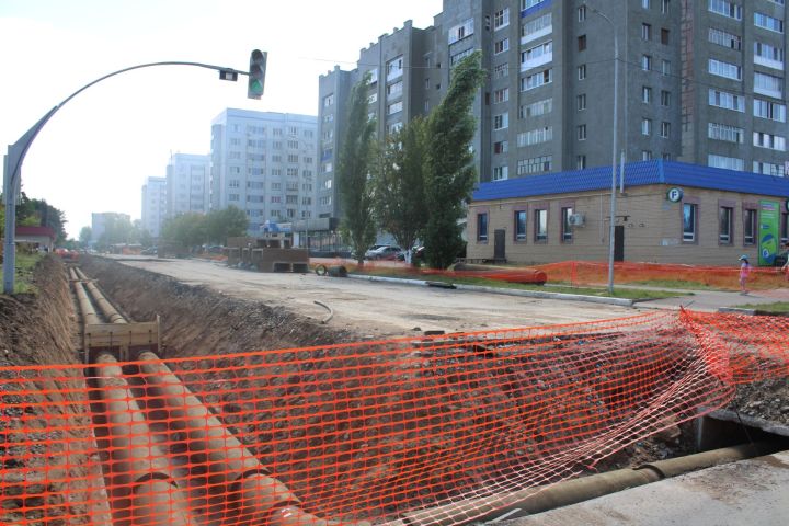 В Елабуге завершается ремонт теплосетей на улице Тази Гиззата