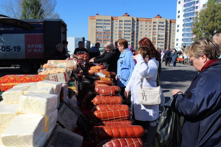 Каждую субботу: елабужан ждут на сельскохозярмарах с фермерскими продуктами