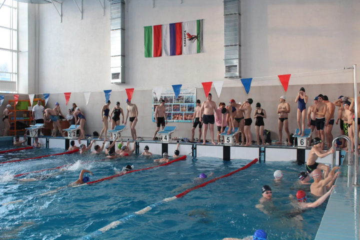160 пловцов показали свое мастерство в Елабуге в первенстве по плаванию «Sprint masters»