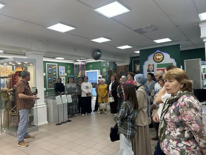 Алабугада «Әллүки» татар телендә аралашу клубы эшли башлады