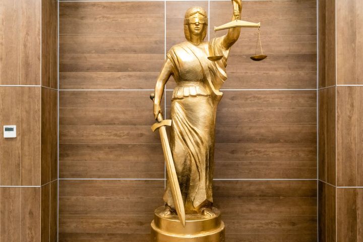 Вернулась из колонии и снова убила: жительницу Елабуги судят за расправу над знакомым