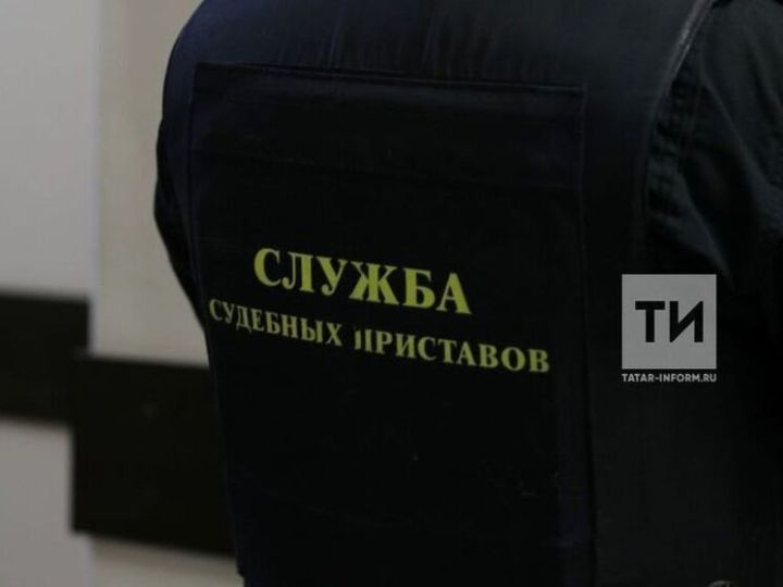 Алабуга кешесе алимент түләмәгәне өчен 40 сәгать мәҗбүри эшкә хөкем ителде