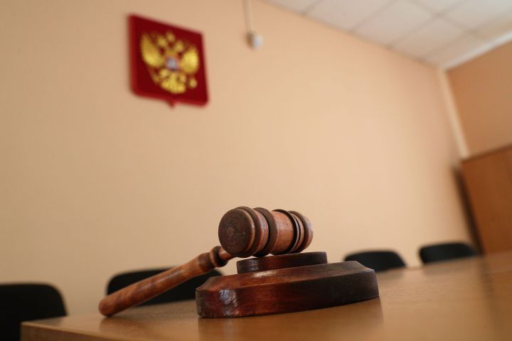 Полицияне ялган сәбәп белән чакырган өчен алабугалыга штраф билгеләнде