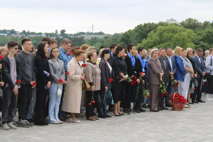 Алабугада Бөек Ватан сугышында һәлак булганнарны искә алдылар