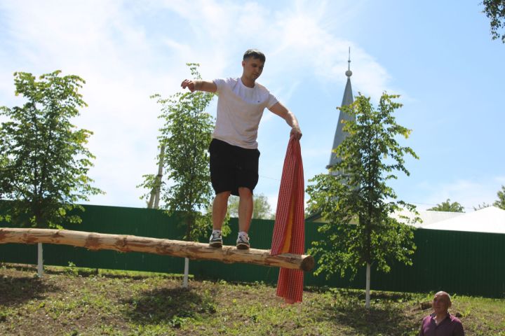 Сабантуй в Татарском Дюм-Дюме прошел с песнями, играми и конкурсами