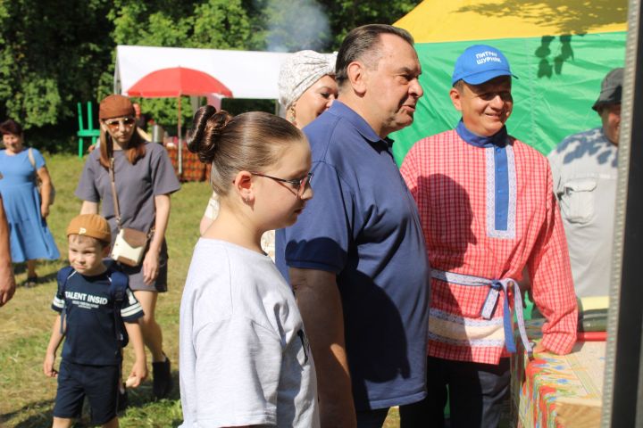 Олы Шүрнәк авылында Питрау бәйрәмен үткәрделәр