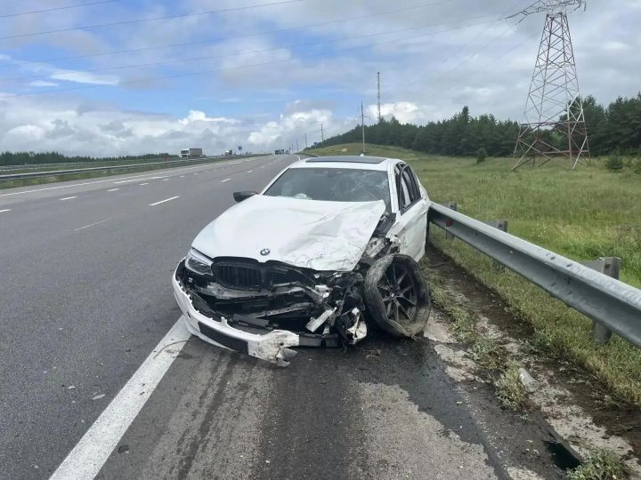Четыре человека пострадали в ДТП с трактором на трассе М-7 под Елабугой