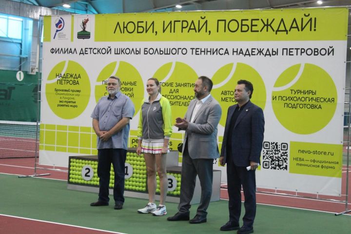 Алабугада ике яңа теннис корты ачылды