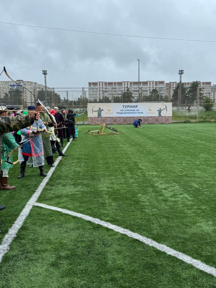 Алабуга укчылары Әлмәттәге турнирда дүрт медаль яулады