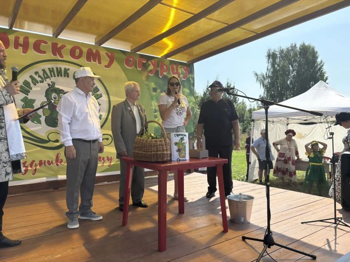 Мурзихада үткән Кыяр бәйрәменә төрле төбәкләрдән кунаклар җыелды
