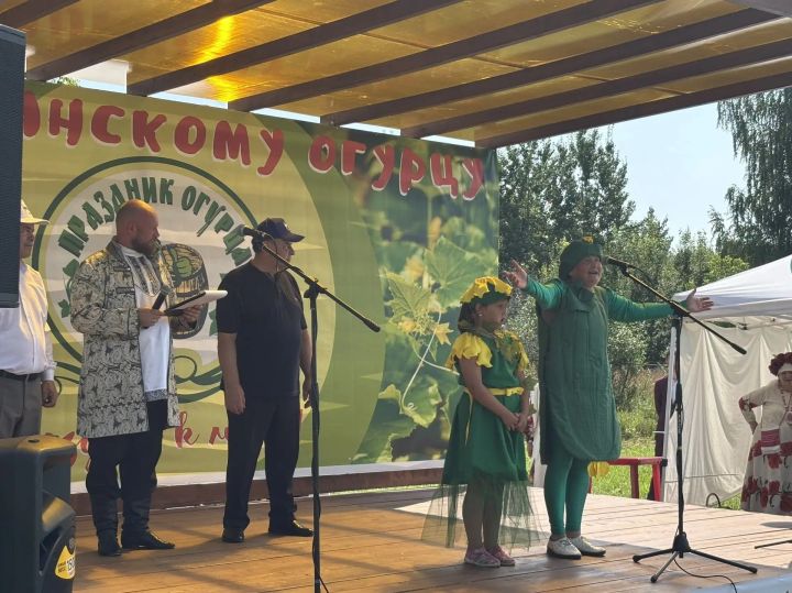 Мурзихада үткән Кыяр бәйрәменә төрле төбәкләрдән кунаклар җыелды