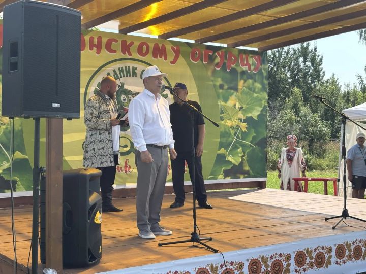Мурзихада үткән Кыяр бәйрәменә төрле төбәкләрдән кунаклар җыелды
