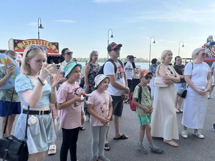 Надежда Петрова стала гостьей гастрофестиваля «Пир в мир» в Елабуге