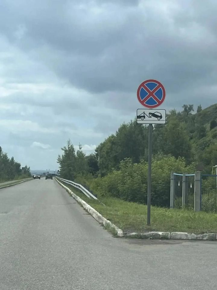 На городском пляже Елабуги проверяют соблюдение правил парковки