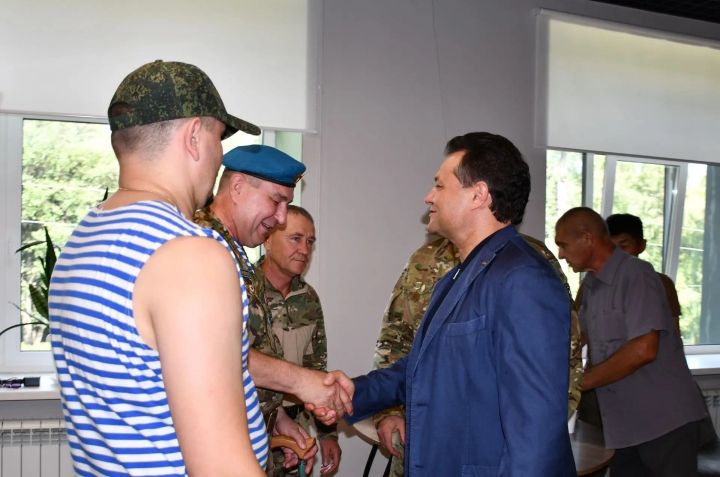 ТР МХО ветераннары ассоциациясе җитәкчелеге алабугалылар белән очрашты