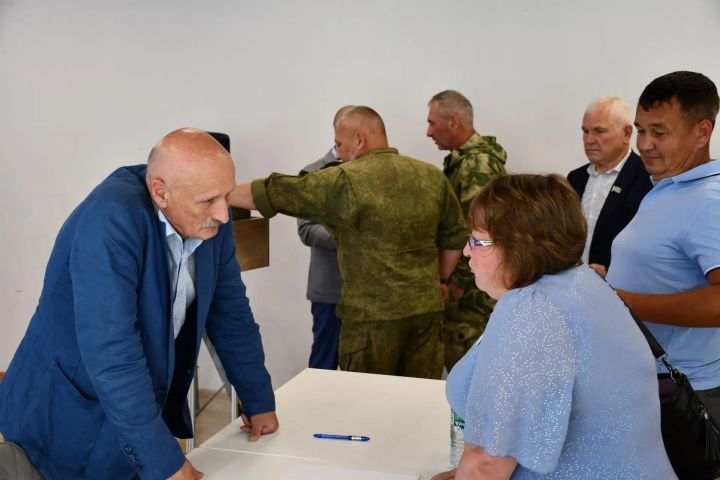 ТР МХО ветераннары ассоциациясе җитәкчелеге алабугалылар белән очрашты