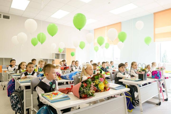 Беренче сыйныф укучыларының дәресләре сентябрьдән декабрьгә кадәр 35 минутка кадәр дәвам итәчәк